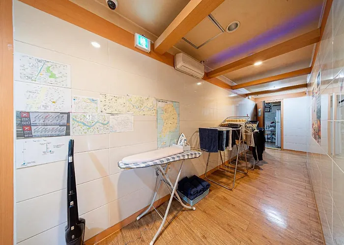 Dream Single House 旅馆